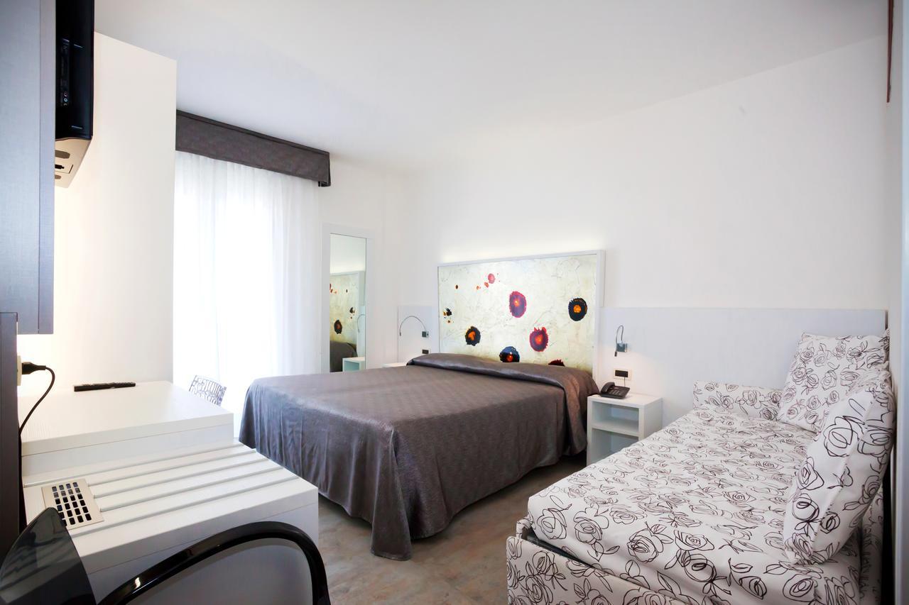 Hotel Savoy 4*