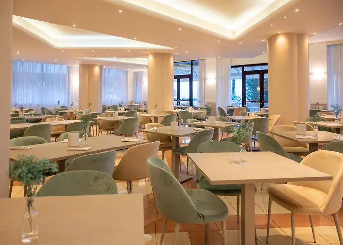 Hotel Savoy