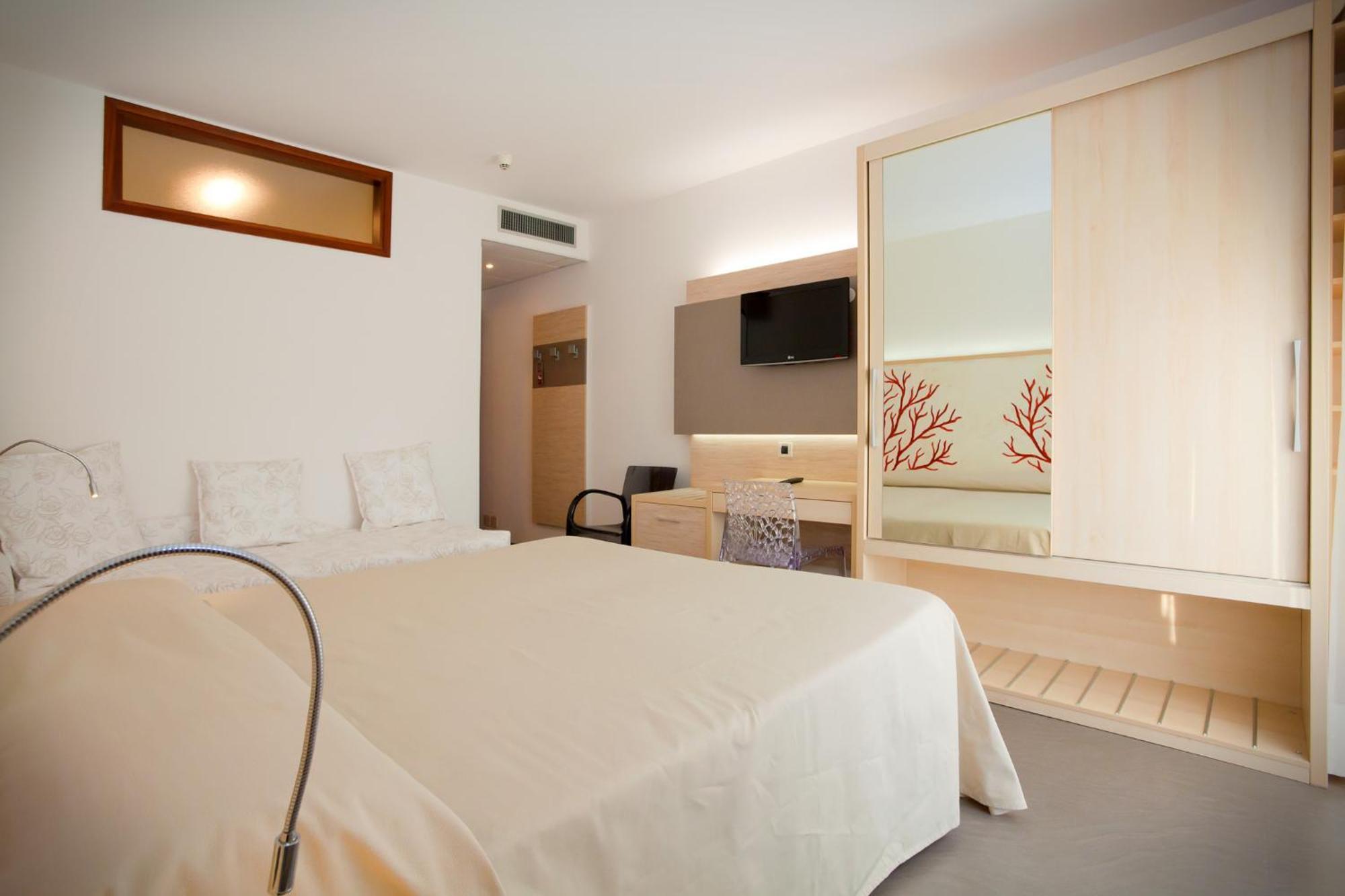 Hotel Savoy 4*